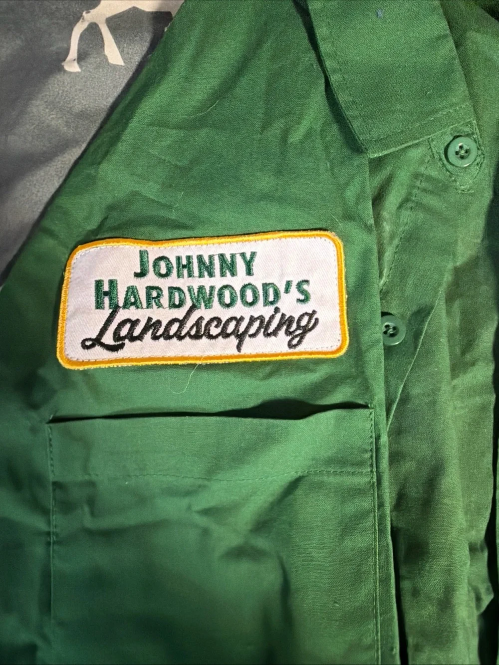 Spirit Halloween Green Work Shirt Jacket with 'Seed Supplier' Patch - Picture 3 of 6
